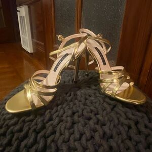 Zara Gold Strappy Sandal Heel, size 6.5 US/ 37 EU